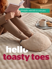 Silentnight Natural Teddy Boucle Usb Heated Foot Warmer - Image 2 of 8