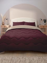 Silentnight Set of 10 10.5 Tog Seersucker Coverless Duvet And Pillowcase Set - Image 1 of 8