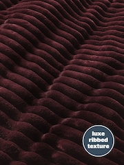 Silentnight Berry Ribbed Faux Fur Duvet Cover Set - Image 4 of 8
