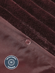 Silentnight Berry Ribbed Faux Fur Duvet Cover Set - Image 6 of 8