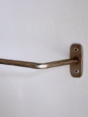 Nkuku Antique Brass Olani Bathroom Hanging Rail - Image 3 of 4