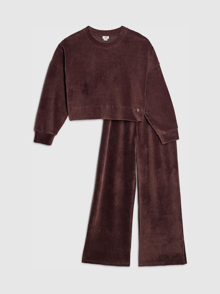 River Island Cosy Cord Lounge Sweatshirt & Wide Leg Joggers Set - صورة 1 من 5 River Island Cosy Cord Lounge Sweatshirt & Wide Leg Joggers Set - صورة 1 من 5