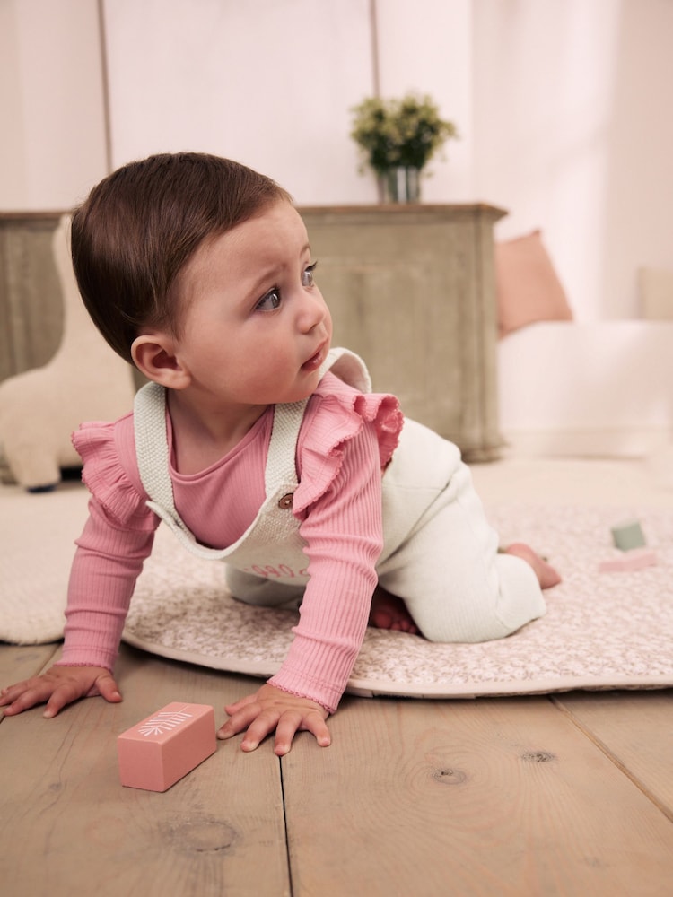 Ecru - Knit Baby Bodysuit & Dungaree 2 Piece Set (0mths-2yrs) - Larawan 2 ng 16 Ecru - Knit Baby Bodysuit & Dungaree 2 Piece Set (0mths-2yrs) - Larawan 2 ng 16
