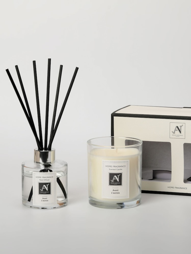 Aroma Naturals Clear Minimalist Luxe Avant L'aurore 3 Wick Candle - Image 1 of 3 Aroma Naturals Clear Minimalist Luxe Avant L'aurore 3 Wick Candle - Image 1 of 3