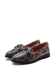 Moda in Pelle Natural Fillipa Flat Tassel Trim Loafers - Image 2 of 4