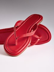 The Set Toe Thong Flat Sandals Red Leather - Image 6 of 7