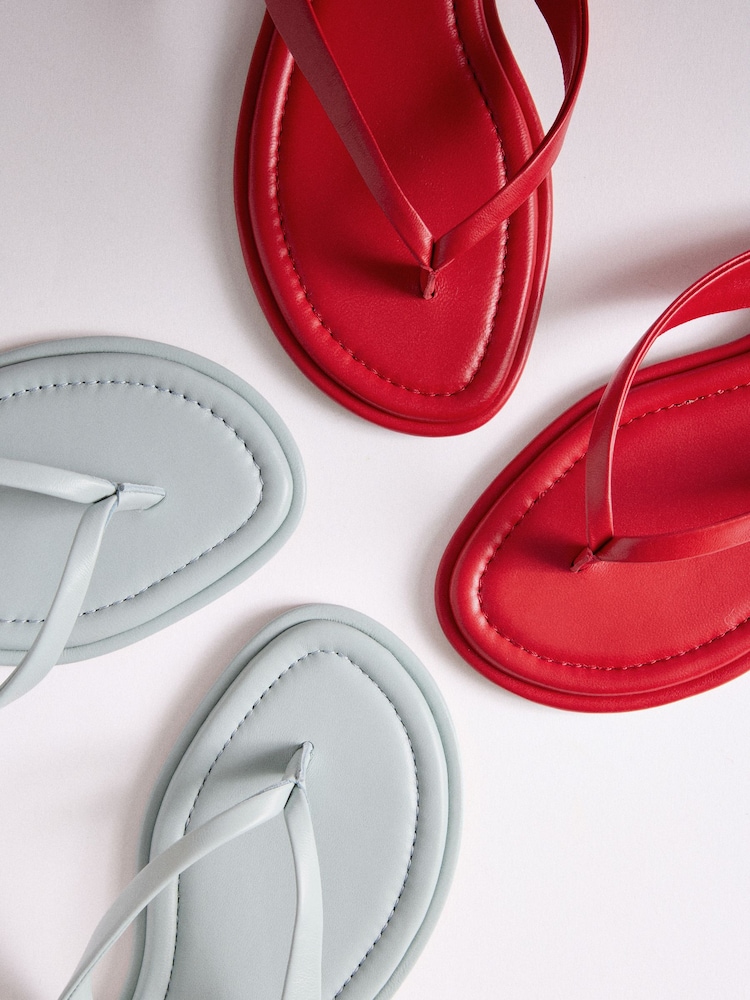 The Set Toe Thong Flat Sandals Red Leather - Image 7 of 7 The Set Toe Thong Flat Sandals Red Leather - Image 7 of 7