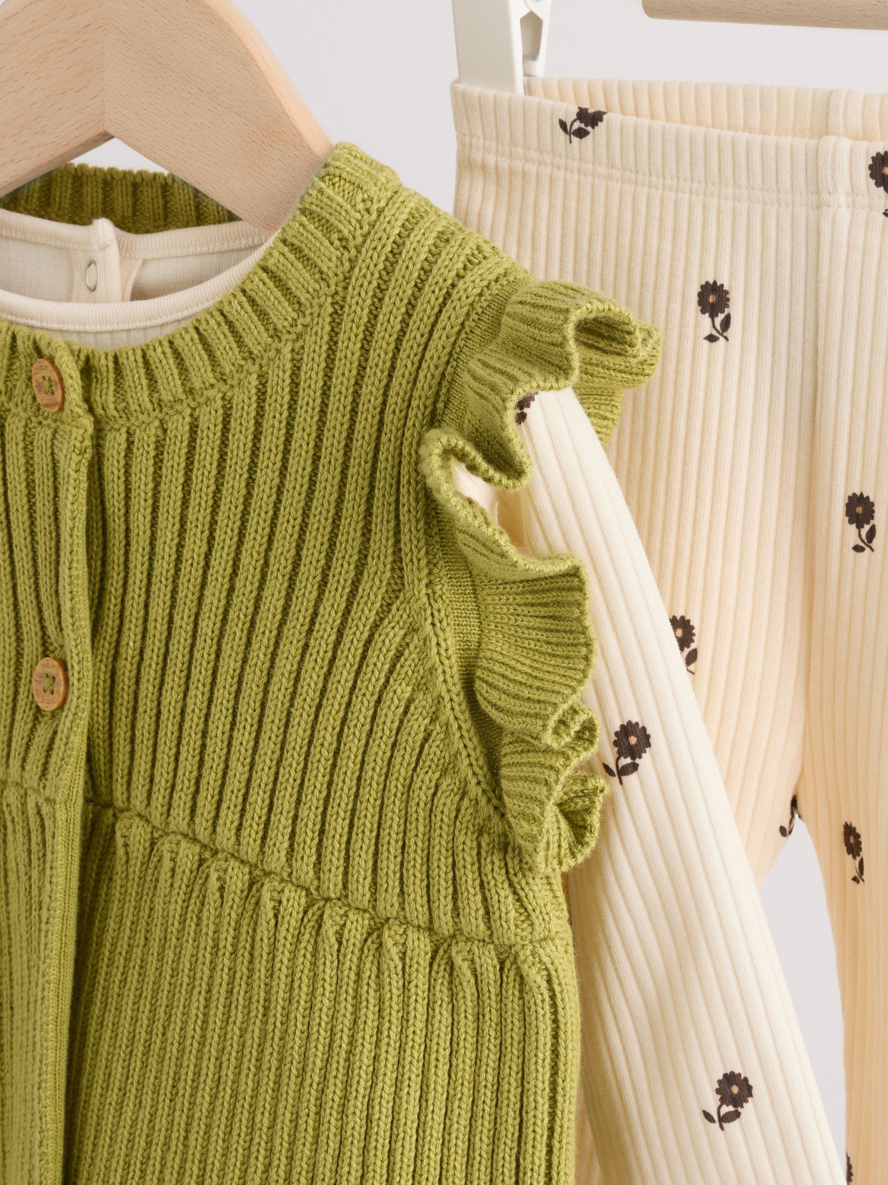 レディース ECRU Rich Frill Gilet