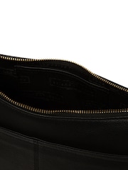 Pure Luxuries London Caldecote' Leather Cross-Body Bag - Image 4 of 5