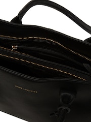 Pure Luxuries London Aysgarth' Black Leather Handbag - Image 5 of 5