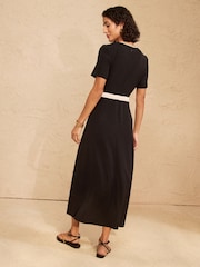 Love & Roses Black Petite Tailored Short Sleeve Dress With Contrast Tie Waist Panel - Image 4 of 4