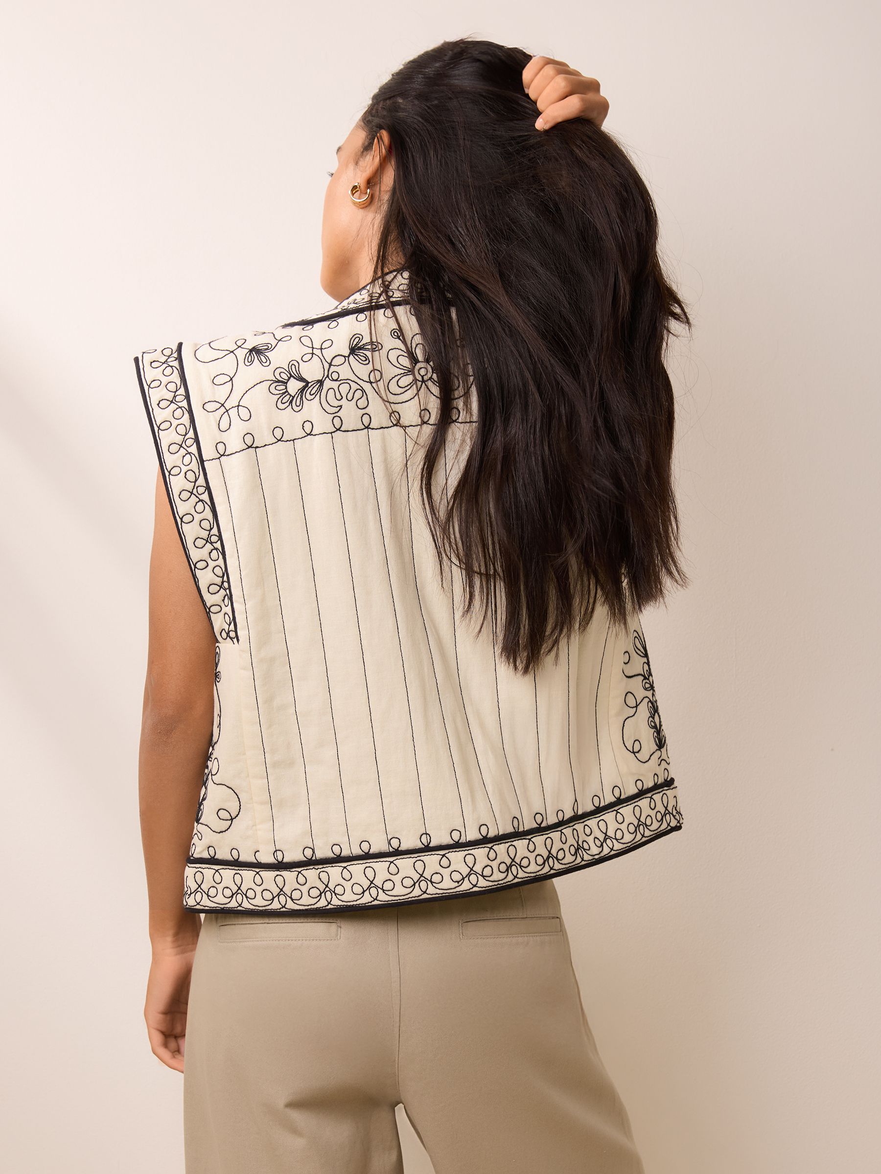 Buy BHOEM White/Black Floral Embroidered Cotton Linen Gilet from