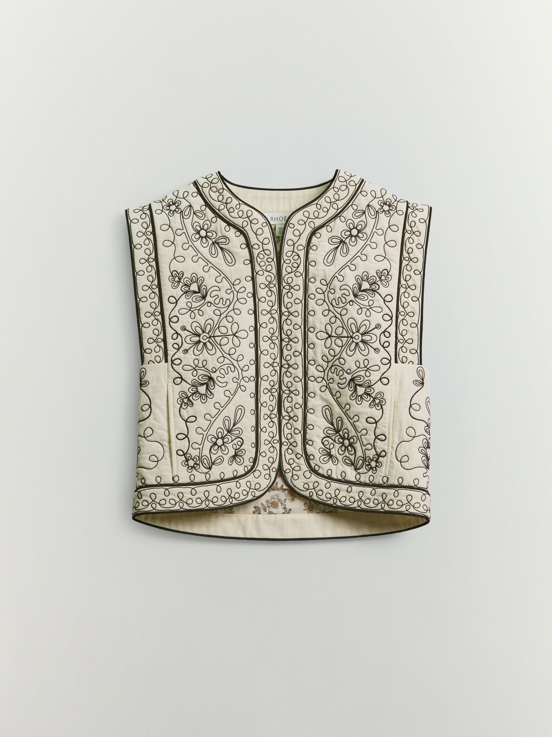 cotton embroidery vest 　louren Buy BHOEM White/Black Floral Embroidered Cotton Linen Gilet from