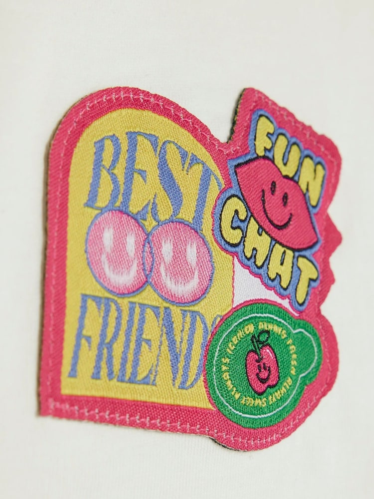 River Island-sett med t-skjorte og leggings med merke - Bilde 4 av 4