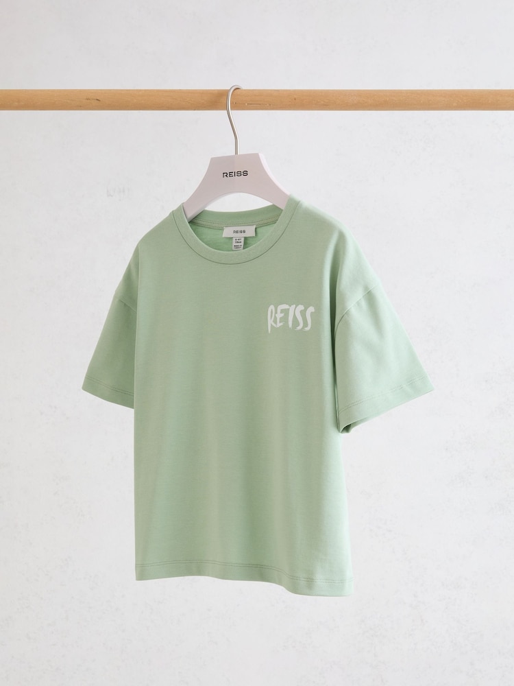 Reiss Ultramarine Green Abbott 3-9 yrs Cotton Relaxed Logo-Print T-Shirt - Image 2 of 3 Reiss Ultramarine Green Abbott 3-9 yrs Cotton Relaxed Logo-Print T-Shirt - Image 2 of 3