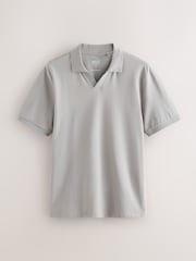 Gris - Short Sleeve Trophy Neck Pique Polo Shirt - Imagen 5 de 7