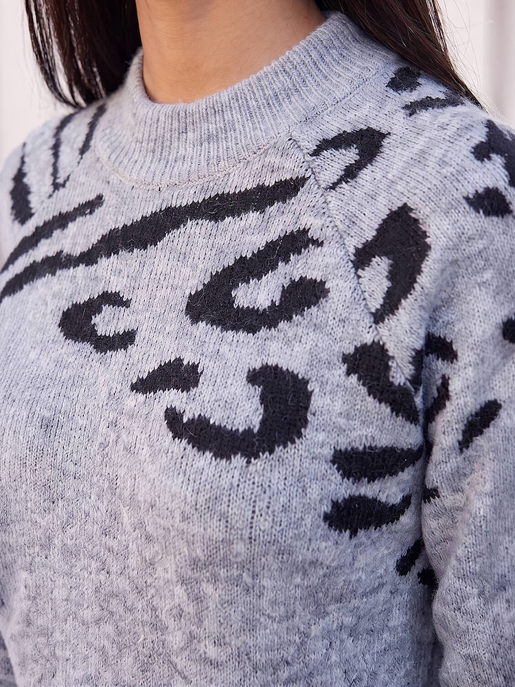 Roman Grey Petite Animal Print Longline Stretch Jumper - Image 4 of 4 Roman Grey Petite Animal Print Longline Stretch Jumper - Image 4 of 4