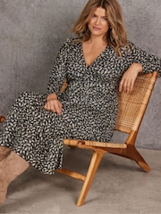 Live Unlimited Black Petite Feather Print Puff Sleeve Wrap Dress - Image 3 of 3