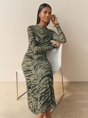 Zebra - Midikjole med langærmet og skrå hals og Tryk fra Nothing Ordinary - Billede 2 af 4