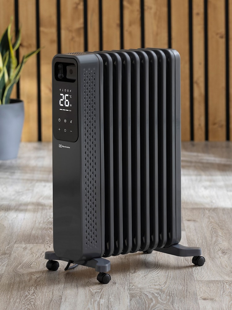 Electrolux Grey 2000W Oil Filled Radiator Heater - Image 1 of 6