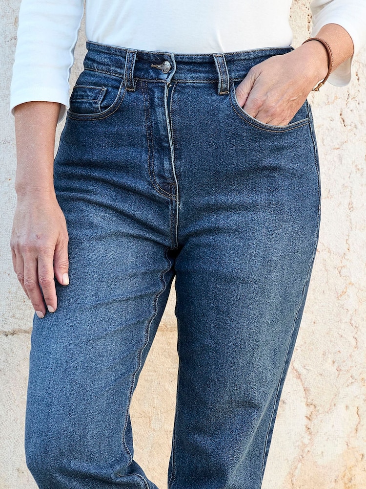 Cotton Traders Blue Straight Leg Jeans - Image 4 of 4 Cotton Traders Blue Straight Leg Jeans - Image 4 of 4