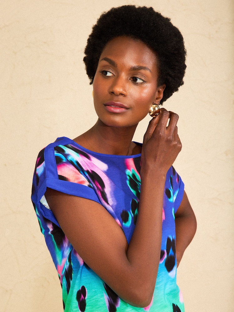 Love & Roses Blue and Green Anima Print Ombre Crew Neck Jersey T-Shirt - Image 2 of 4