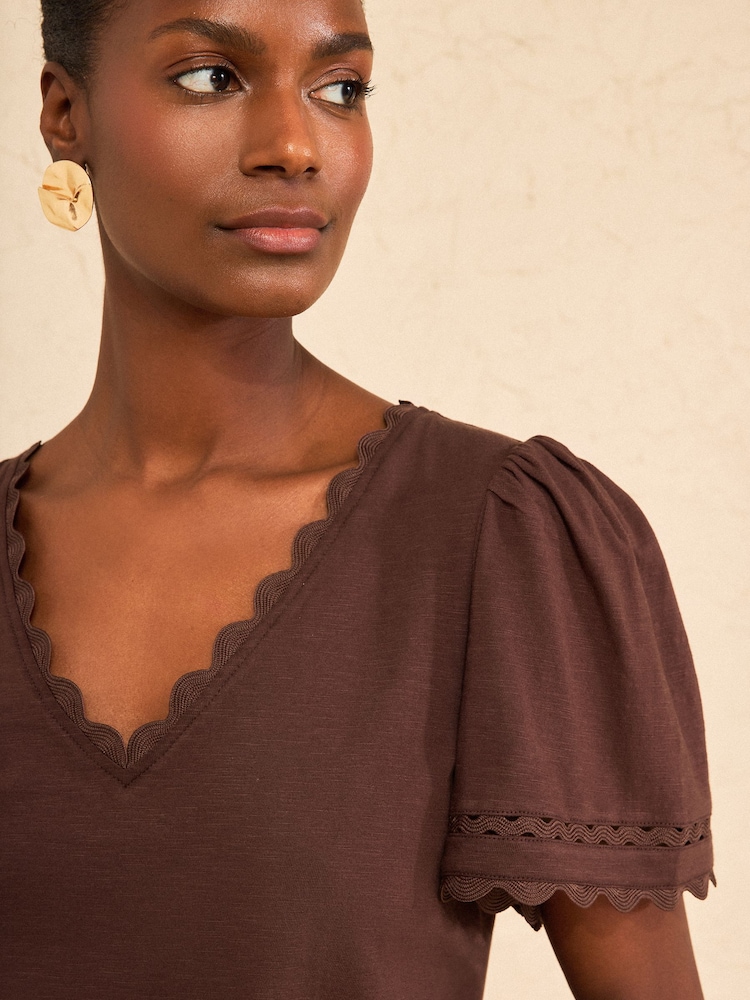 Love & Roses Chocolate Brown Scallop V-Neck T-Shirt - Image 4 of 4