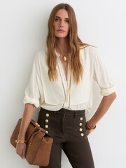 Reiss Khaki Green Athena Button-Detail Flared Jeans - Image 3 of 8