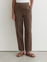 Reiss Brown Mila Taper Petite Linen Wave-Trim Tapered Trousers - Image 4 of 8