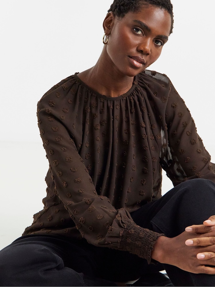 JD Williams Brown Dobby Raglan Blouse - Image 4 of 4 JD Williams Brown Dobby Raglan Blouse - Image 4 of 4