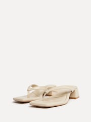 大地色 - Linzi Phase Toe Post Block Heel Mules Sandals - 圖片 4/6