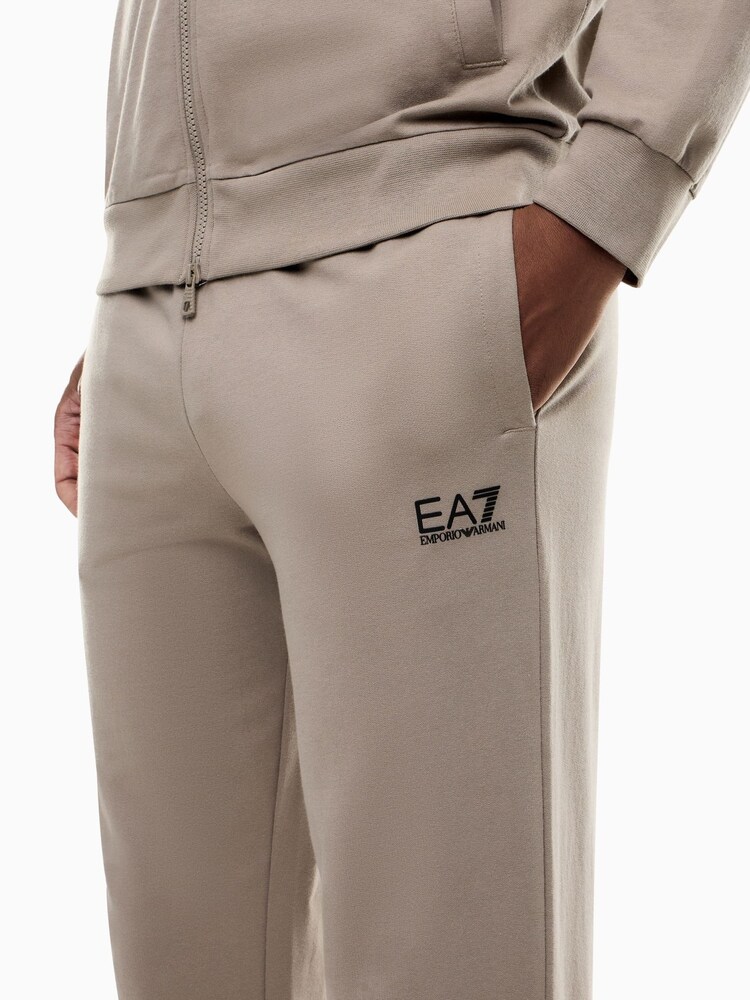 Спортивный костюм EA7 - Изображение 4 4