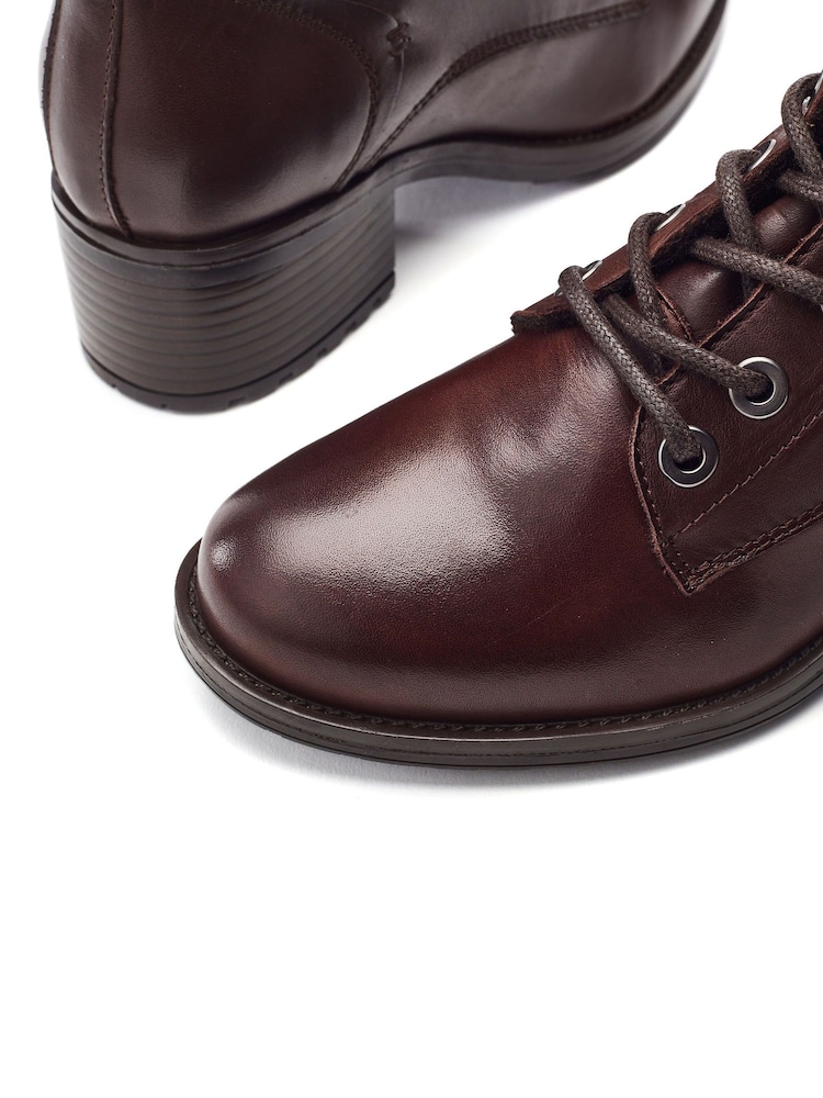 Moda in Pelle Brown Bezzy Lace Up Casual Boots - Image 4 of 4 Moda in Pelle Brown Bezzy Lace Up Casual Boots - Image 4 of 4