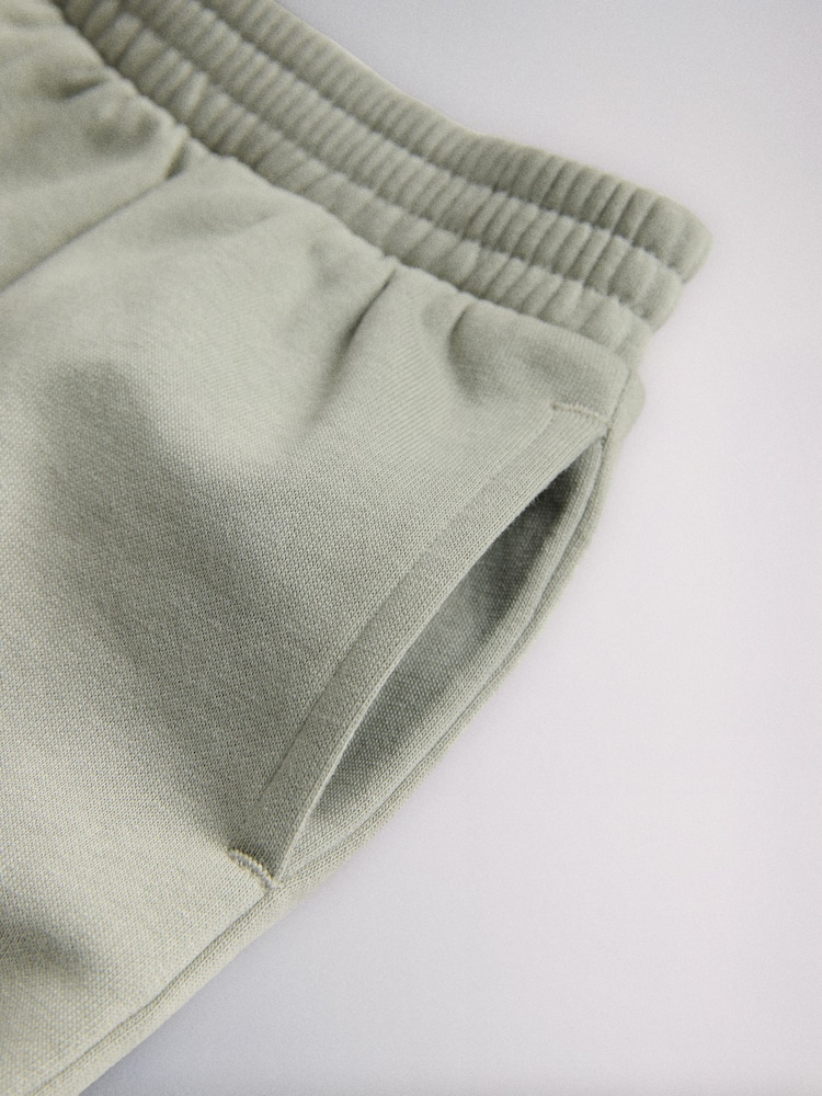 The Set Long Sleeve Jersey Crew and Shorts Set Green - Image 5 of 5