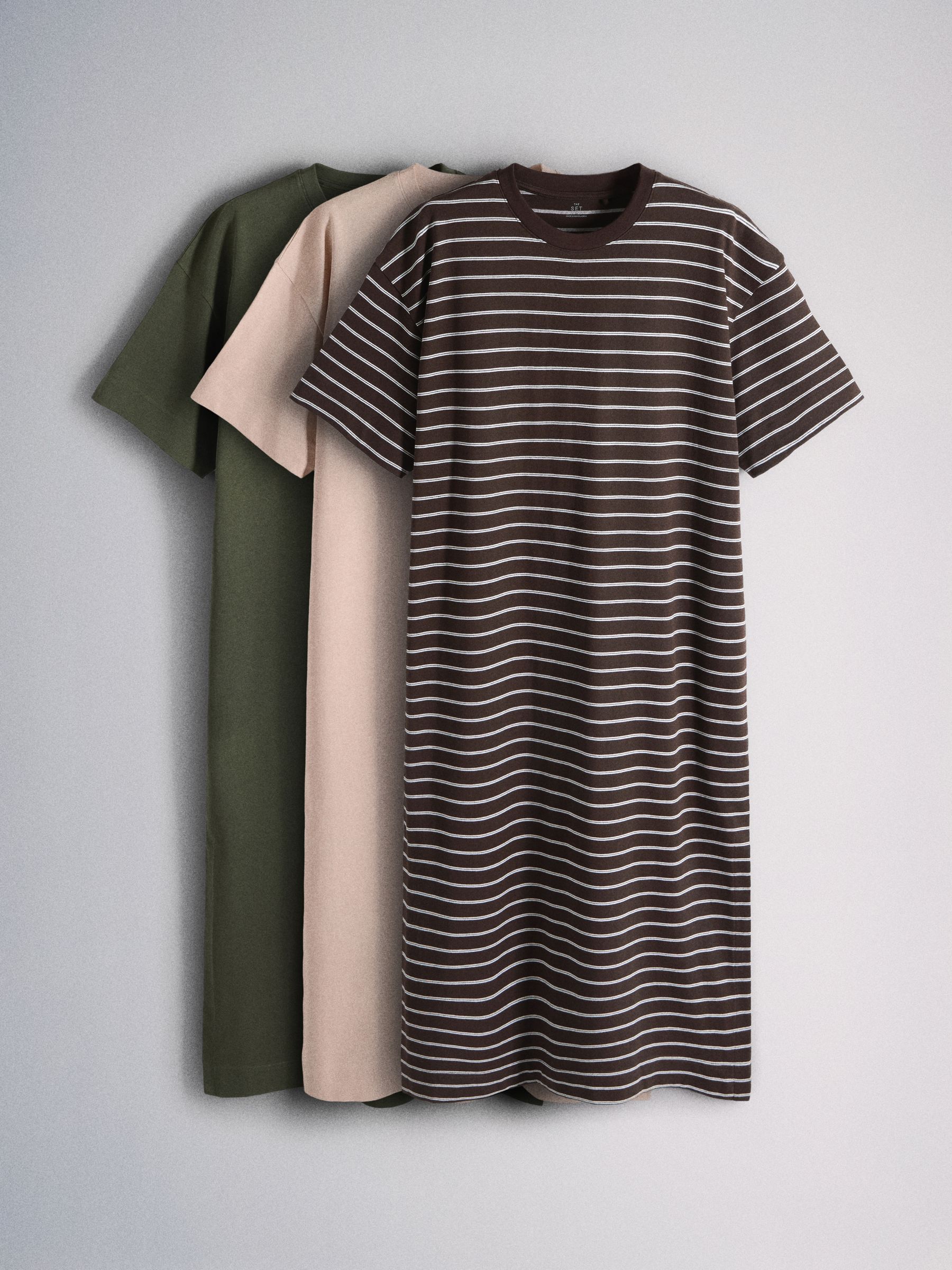 3枚セット Tシャツ、ワンピース Next：日本 The Set マキシ Tシャツワンピース 3枚組 from Next Japan