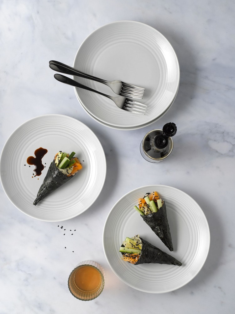 Royal Doulton 12 Piece Light Grey Gordon Ramsay Maze Dinnerware Set - Image 2 of 3