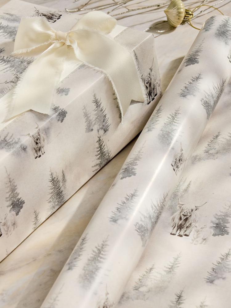 Silver Chic Hamish the Highland Cow Standard Width 15m Christmas Wrapping Paper - Image 2 of 3 Silver Chic Hamish the Highland Cow Standard Width 15m Christmas Wrapping Paper - Image 2 of 3