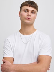 !Solid White Classic Regular Fit T-Shirt - Image 4 of 5