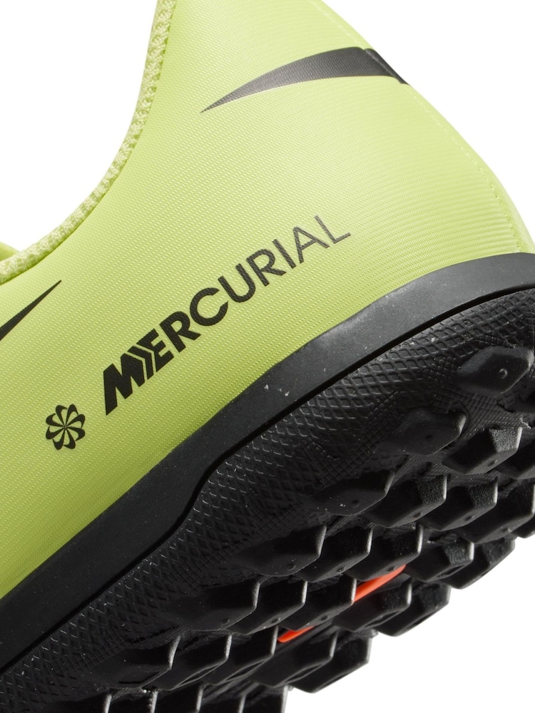 Nike Green Mercurial Vapor 16 Club Turf Low Football Boots - Image 10 of 10 Nike Green Mercurial Vapor 16 Club Turf Low Football Boots - Image 10 of 10