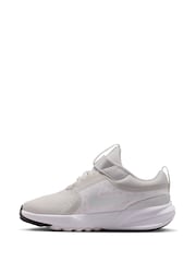 Nike White/Gold Junior Star Runner 5 Trainers - Image 4 of 10