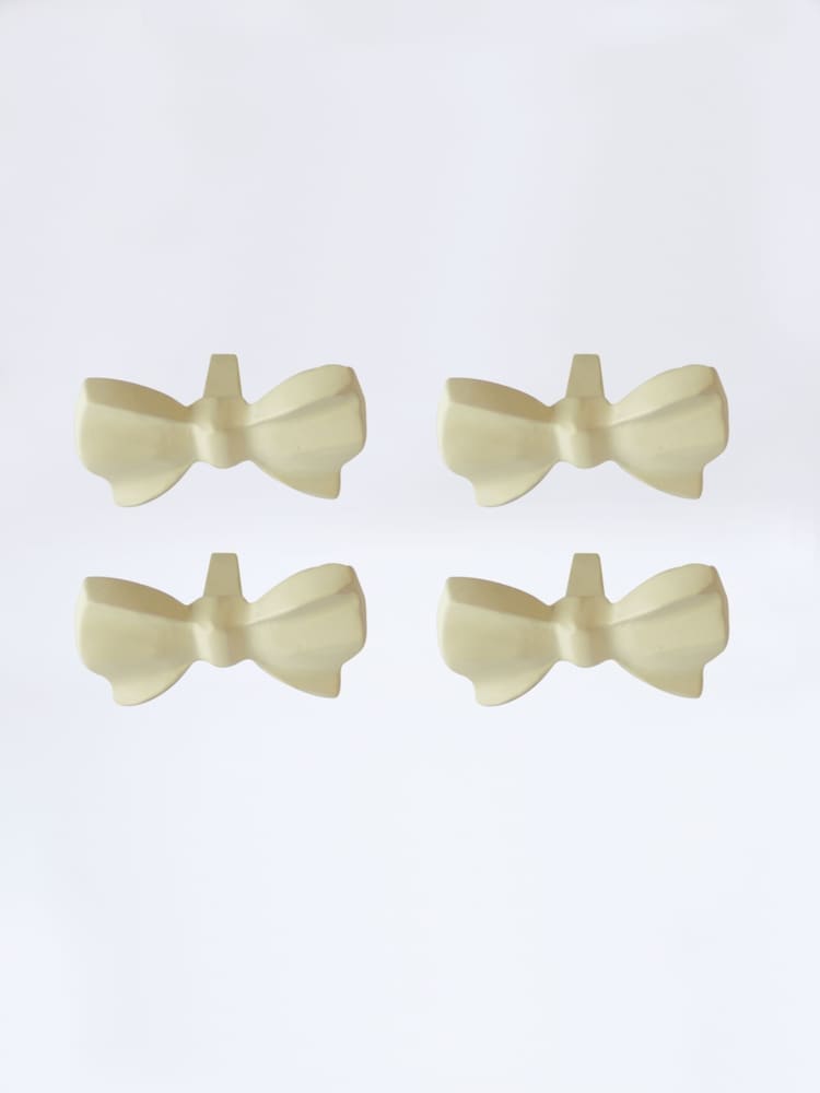 Laura Ashley Set of 2 Aluminum Bow Drawer Knobs - صورة 2 من 4