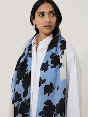 Jigsaw Blue Outline Rose Wool Scarf - Image 3 of 3