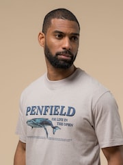 Penfield Mens Retro Whale T-Shirt - صورة 4 من 6