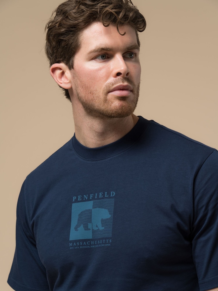Blau - Penfield Mens Contrast Stripe Bear Graphic T-Shirt - Bild 2 von 6