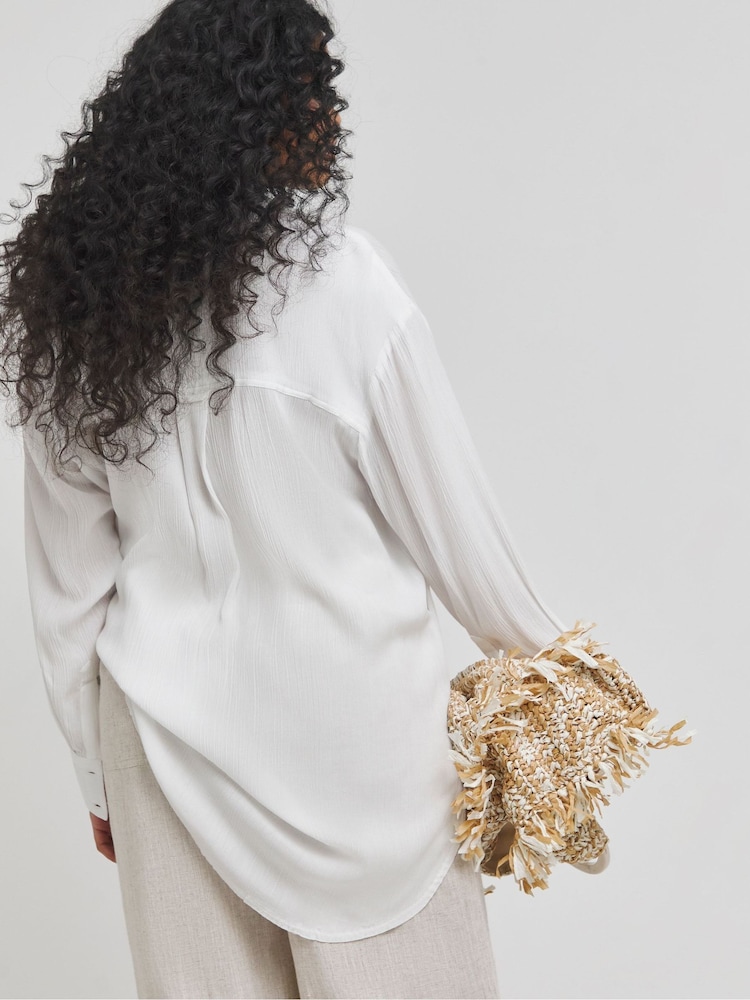 Simply Be White Oversized Crinkle Shirt - Image 2 of 4