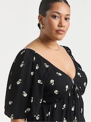 Simply Be Patterned Crinkle Shirred Waist Blouse - Imagen 2 de 5