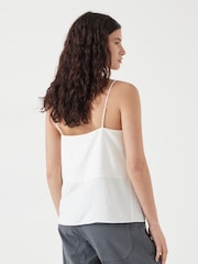 Кремовый - Hush Thin Strap V-Neck Camisole - Image 3 of 5