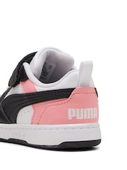 Kredasto bela - Športni copati Puma dekleta Toddlers Rebound V6 Lo - Slika 2 iz 6