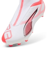 Puma White Boys ULTRA 5 MATCH+ FG/AG Laceless Football Boots - Image 5 of 6
