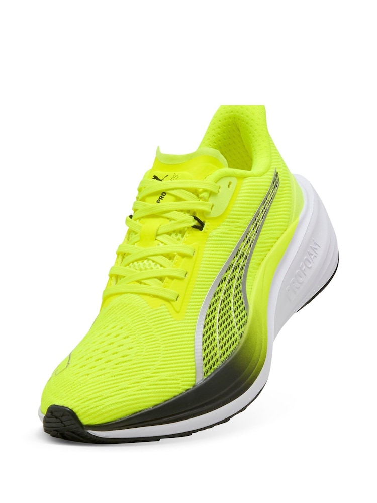 Puma Yellow Mens Darter Pro Running Shoes - Image 4 of 5